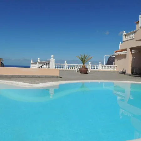 Magical Apt. With Sea View & Cliff Daire *