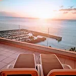 Magical Apt. With Sea View & Cliff Διαμέρισμα