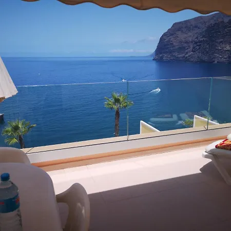 Appartamento Magical Apt. With Sea View & Cliff