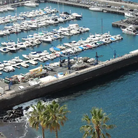 Apartment Magical Apt. With Sea View & Cliff