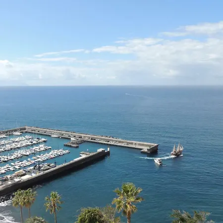 Magical Apt. With Sea View & Cliff Appartamento