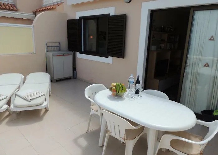 Διαμέρισμα Magical Apt. With Sea View & Cliff