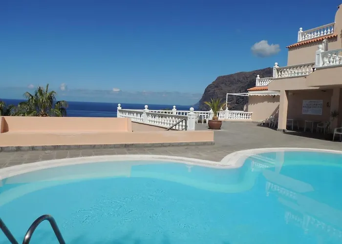 Magical Apt. With Sea View & Cliff *